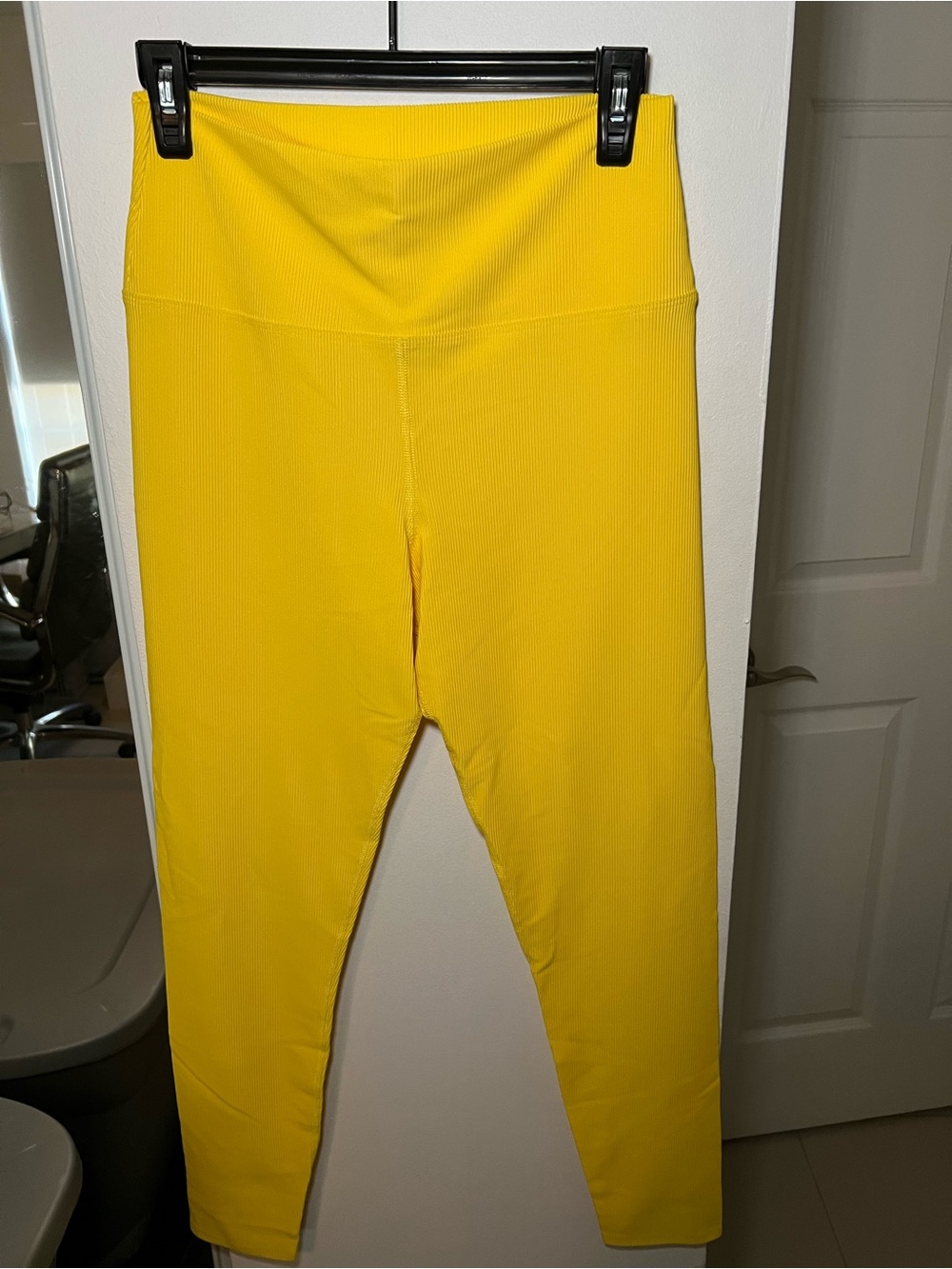 Beach Riot Bright Yellow Women’s High-Waist Leggings Large
